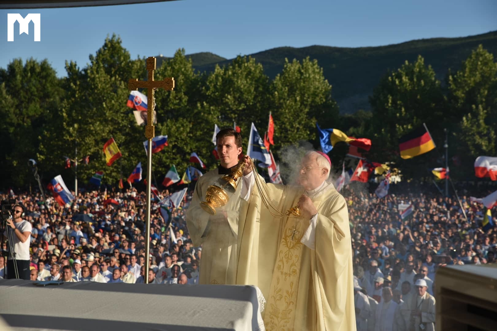 Scopri di più sull'articolo L’arcivescovo Henryk Hoser amava particolarmente il Festival e i giovani